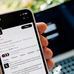 Crónicas de la Semana en Memes Políticos Caída global de X afecta a miles de usuarios