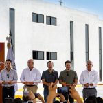 Inaugura Samuel García complejo habitacional en Puerto Colombia