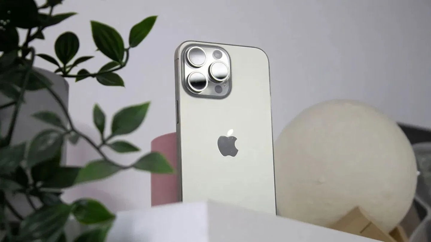 iPhone 15 Pro Max: Rebaja Histórica Irresistible iPhone 15 Pro Max: Rebaja Histórica Irresistible