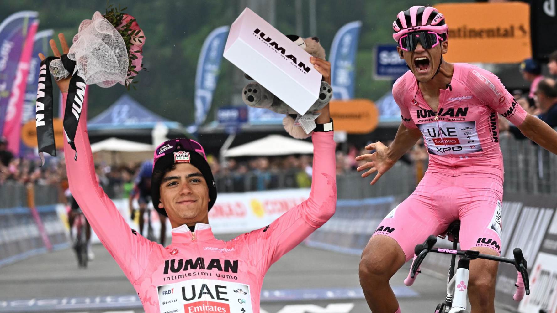 “Isaac Del Toro Hace Historia en el Giro de Italia 2025” "Isaac Del Toro Hace Historia en el Giro de Italia 2025"