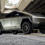 “Kosmos Transforma su Infraestructura con OCI” "Jalisco Estrena Cybertrucks para Combatir el Crimen"