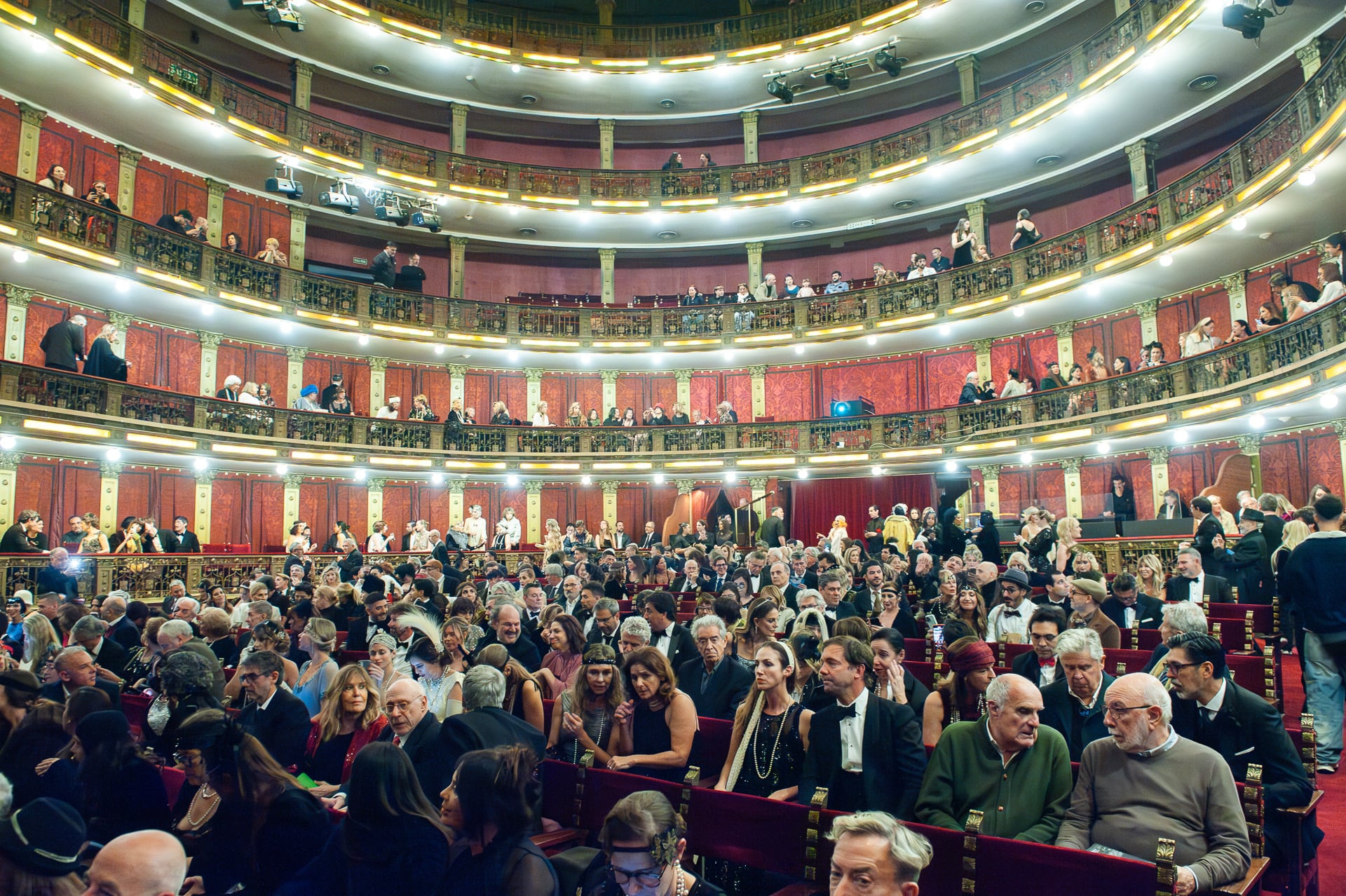 Noche de gala y glamour en el Teatro Cervantes