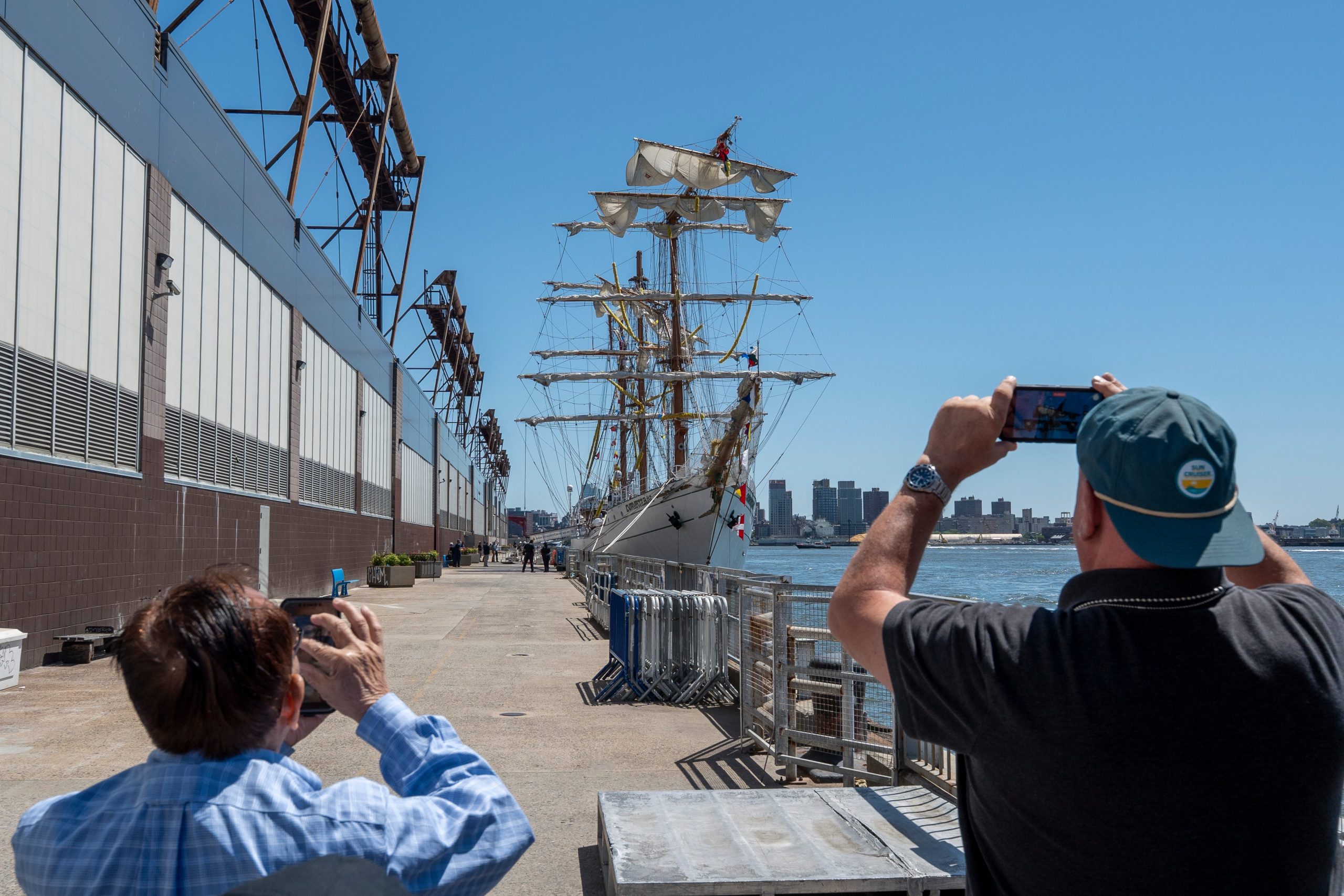 "Proponen Memorial con Madera del Buque Cuauhtémoc en NY"