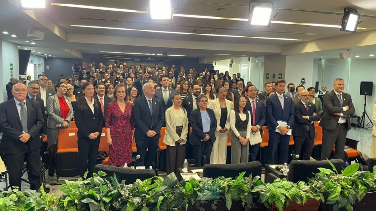 “Sistema Nacional Anticorrupción: Desafíos y Perspectivas a 10 Años” "Sistema Nacional Anticorrupción: Desafíos y Perspectivas a 10 Años"