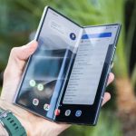 “Apple y Samsung: Desafíos del iPhone Plegable” "Apple y Samsung: Desafíos del iPhone Plegable"