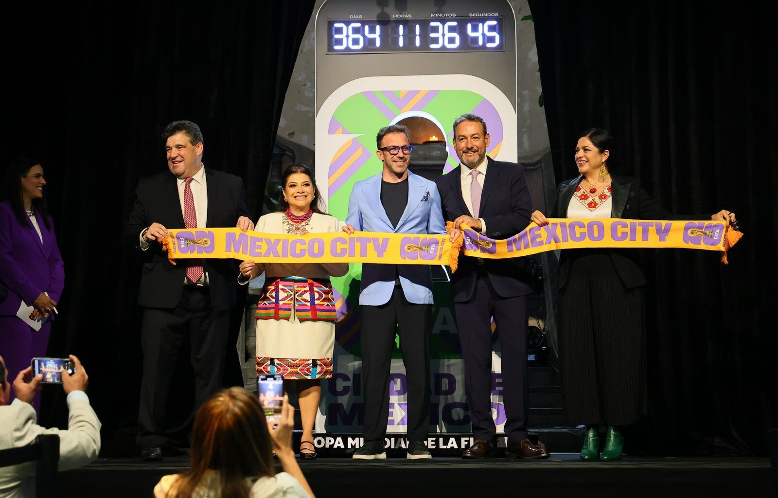 “Ciudad de México se Prepara para el Mundial 2026: Inversión y Celebraciones” "Ciudad de México se Prepara para el Mundial 2026: Inversión y Celebraciones"