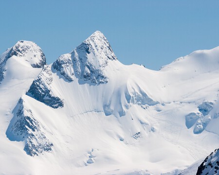 El Cambio Climático y su Impacto Sísmico en los Alpes El Cambio Climático y su Impacto Sísmico en los Alpes