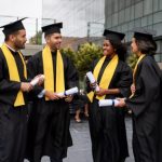 “La Maestría: ¿Valor Añadido o Solo un Incremento Salarial?” "La Maestría: ¿Valor Añadido o Solo un Incremento Salarial?"