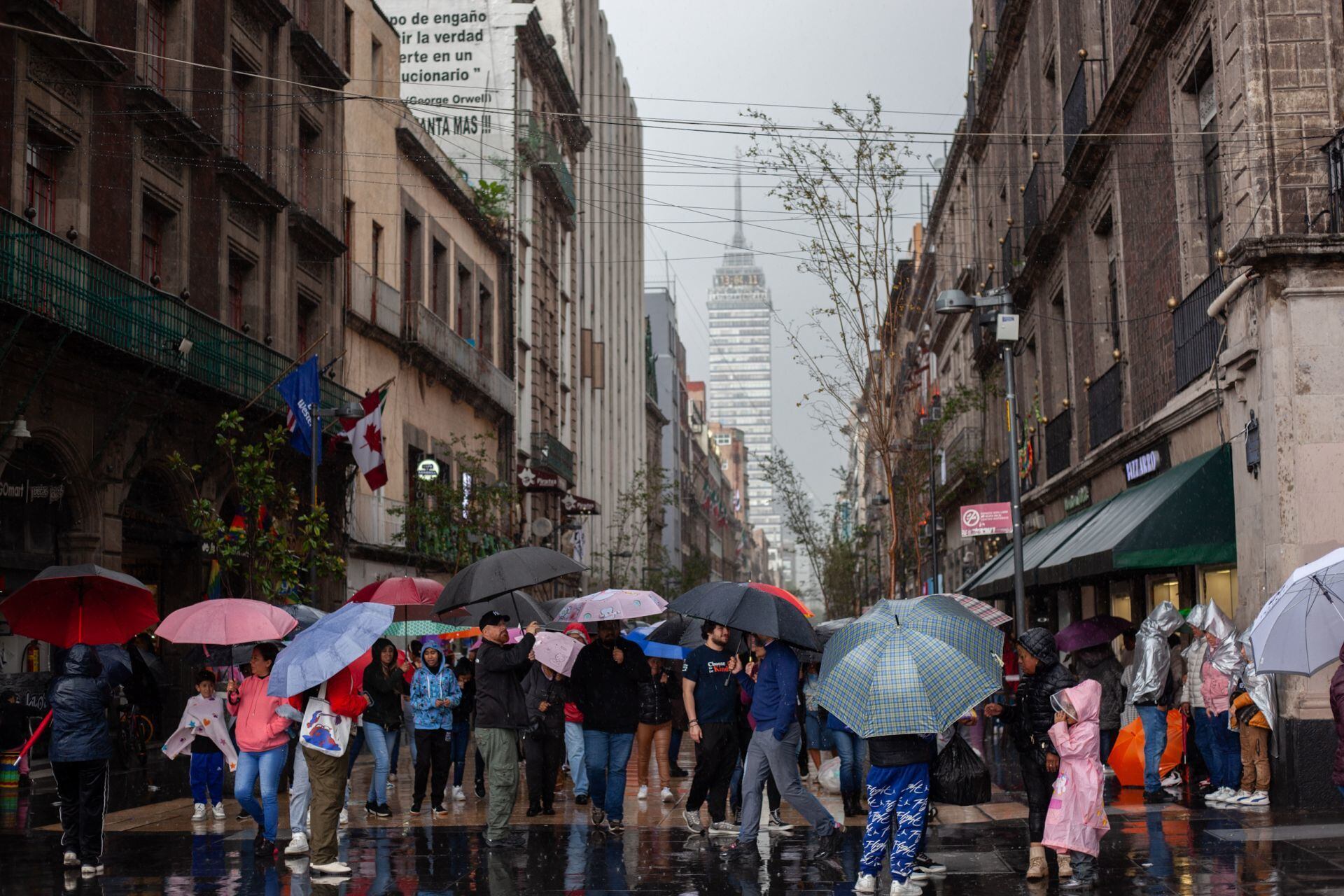 Lluvias Intensas y Alertas Máximas en CDMX Lluvias Intensas y Alertas Máximas en CDMX