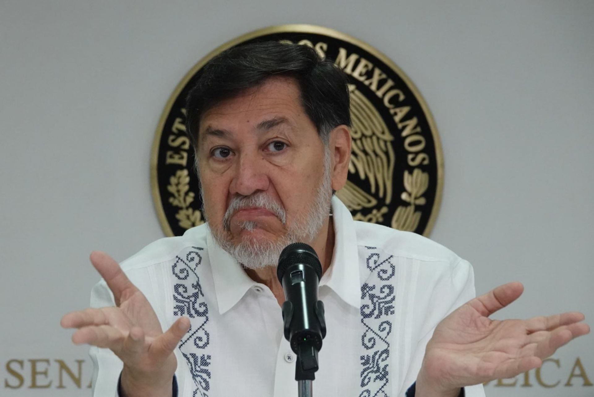 Noroña llama al diálogo tras tensiones por impuesto a remesas