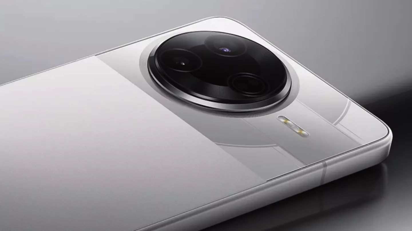 “POCO F7 Pro: Gama Alta a Precio de Media” "POCO F7 Pro: Gama Alta a Precio de Media"