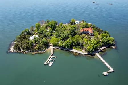 Roger Island: Isla Privada con Mansión Histórica en Venta Roger Island: Isla Privada con Mansión Histórica en Venta