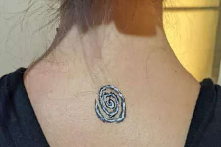 “Tatuajes Inteligentes: Innovación en Monitoreo de Salud” "Tatuajes Inteligentes: Innovación en Monitoreo de Salud"