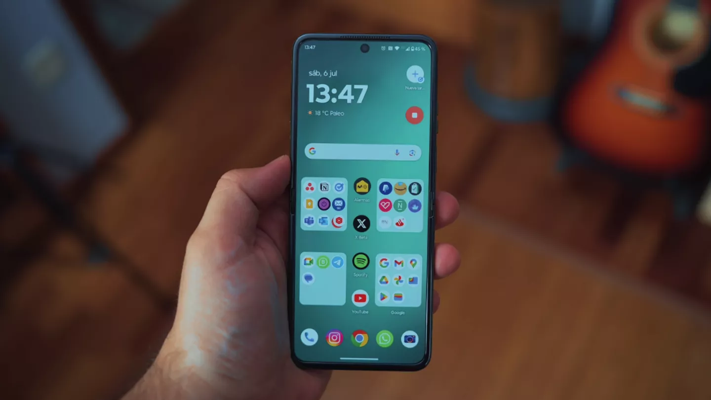 Descuento del 45% en el Motorola Razr 50 Ultra en Amazon Descuento del 45% en el Motorola Razr 50 Ultra en Amazon