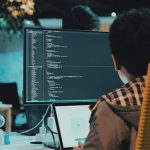 La Programación: El Trabajo Inmune a la IA Según Bill Gates La Programación: El Trabajo Inmune a la IA Según Bill Gates