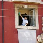 Limpiar Ventanas con Maizena: Un Truco Casero Efectivo Limpiar Ventanas con Maizena: Un Truco Casero Efectivo