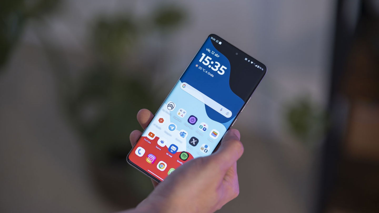 Motorola Edge 50 Pro: Potencia y Elegancia en Oferta Motorola Edge 50 Pro: Potencia y Elegancia en Oferta