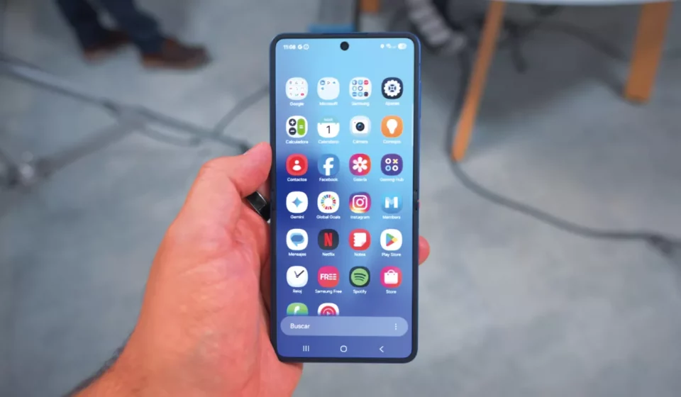 Samsung Galaxy Z Flip7: Descuento Inesperado en Amazon Samsung Galaxy Z Flip7: Descuento Inesperado en Amazon
