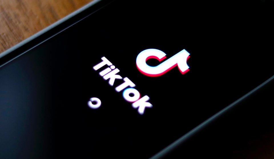 TikTok: Tensiones Comerciales y Huelga de Empleados TikTok: Tensiones Comerciales y Huelga de Empleados